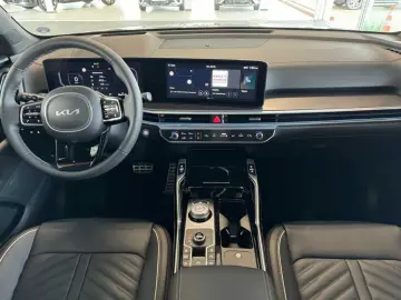 KIA Sorento PE 2.2D AWD PLAT NAP PREM GD