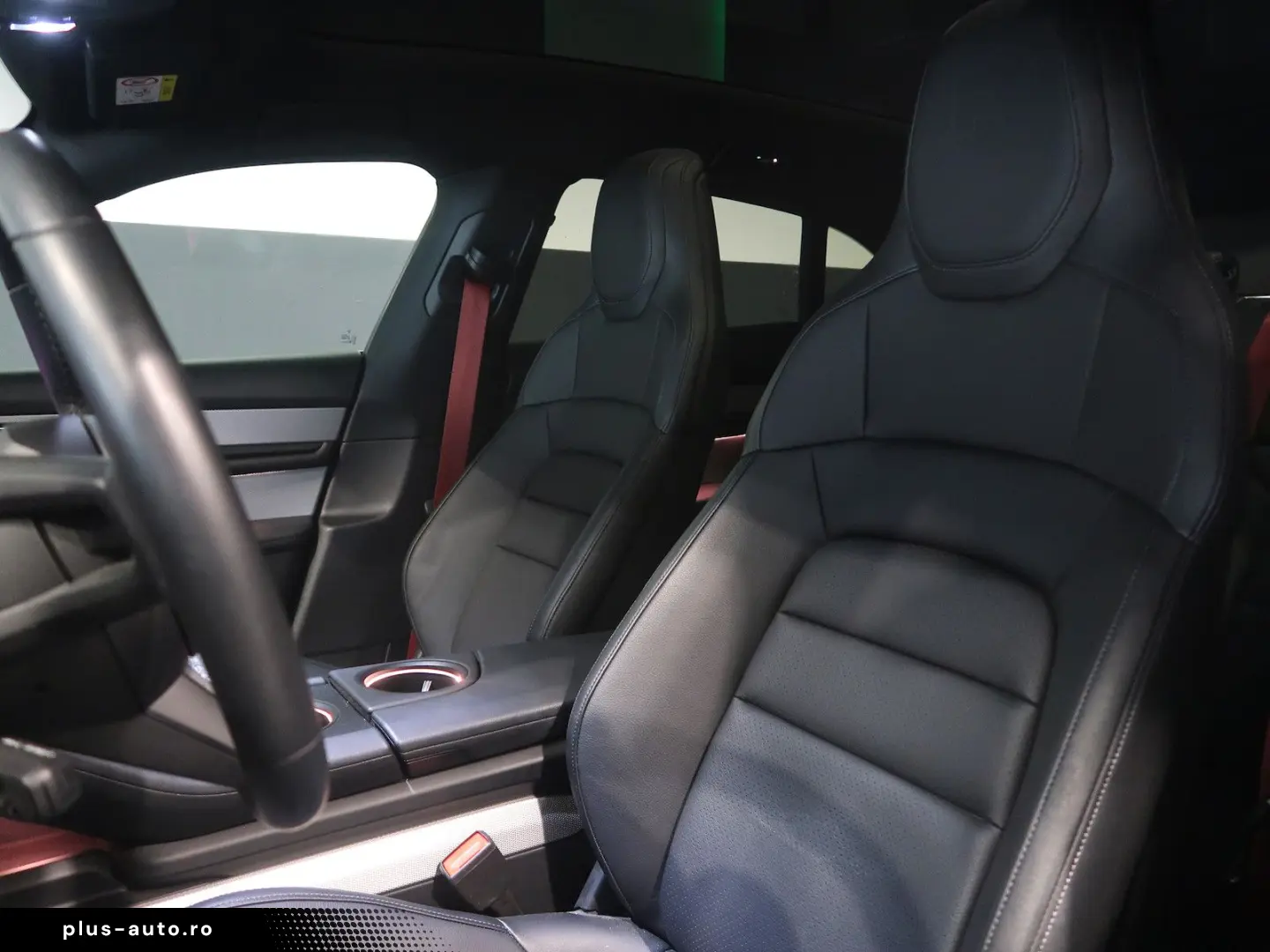 PORSCHE Taycan 4 Cross Turismo