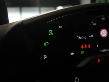 PORSCHE Taycan 4 Cross Turismo