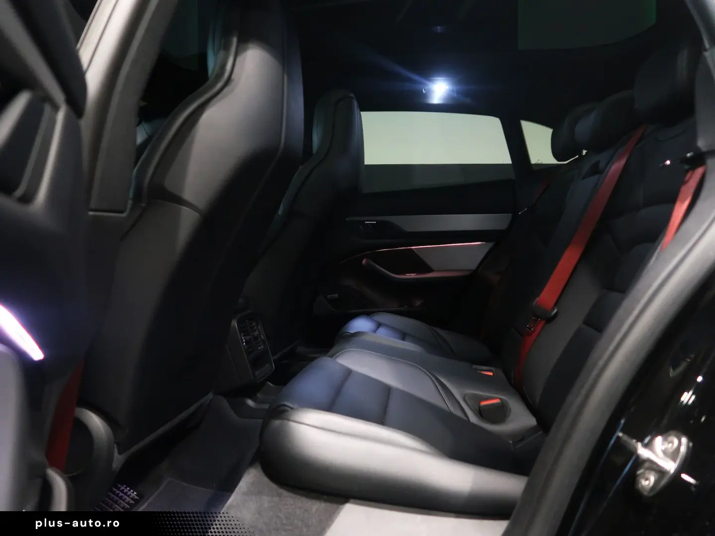 PORSCHE Taycan 4 Cross Turismo