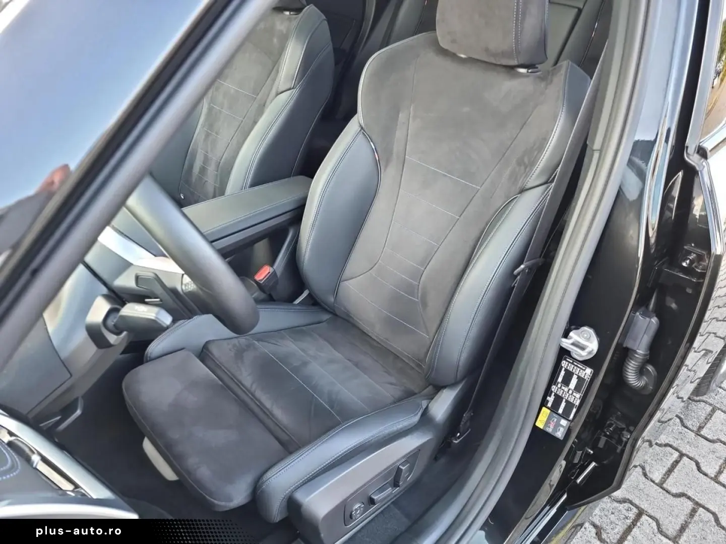 BMW iX1  xDr. 30 M-Sport Head-Up AHK Harman&Kardon P