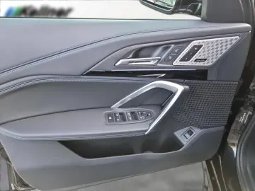 BMW iX1  xDr. 30 M-Sport Head-Up AHK Harman&Kardon P