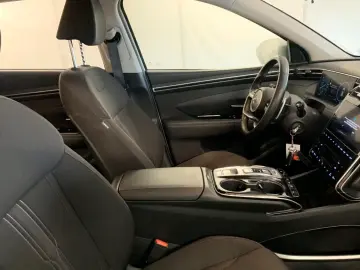 HYUNDAI Tucson Hybrid 4WD NAVI LED 19  KAMERA DAB