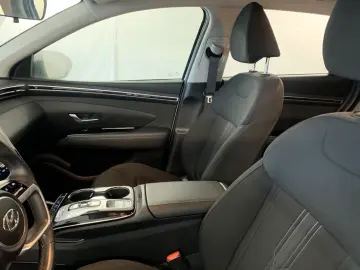 HYUNDAI Tucson Hybrid 4WD NAVI LED 19  KAMERA DAB