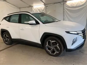 HYUNDAI Tucson Hybrid 4WD NAVI LED 19  KAMERA DAB