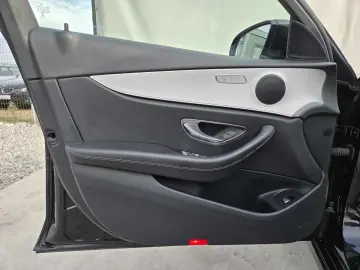 Mercedes-Benz E220d Avantgarde