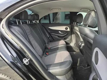 Mercedes-Benz E220d Avantgarde