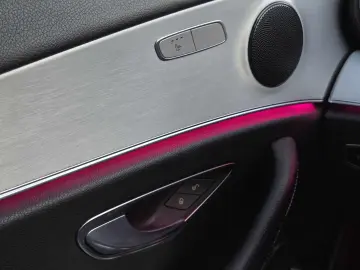 Mercedes-Benz E220d Avantgarde