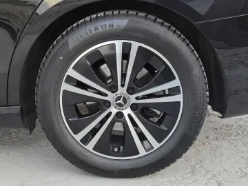 Mercedes-Benz E220d Avantgarde