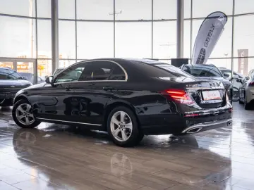 Mercedes-Benz E-Class 220 d