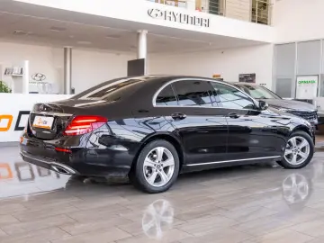 Mercedes-Benz E-Class 220 d