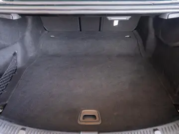 Mercedes-Benz E-Class 220 d