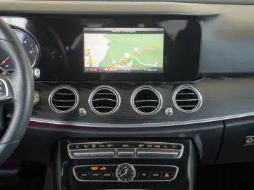 Mercedes-Benz E-Class 220 d