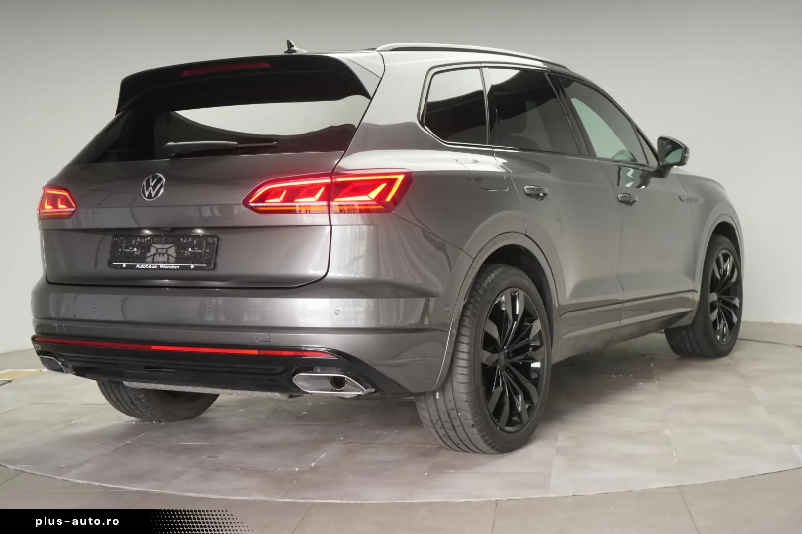 VW Touareg 3.0 V6 TDI 4Motion R line
