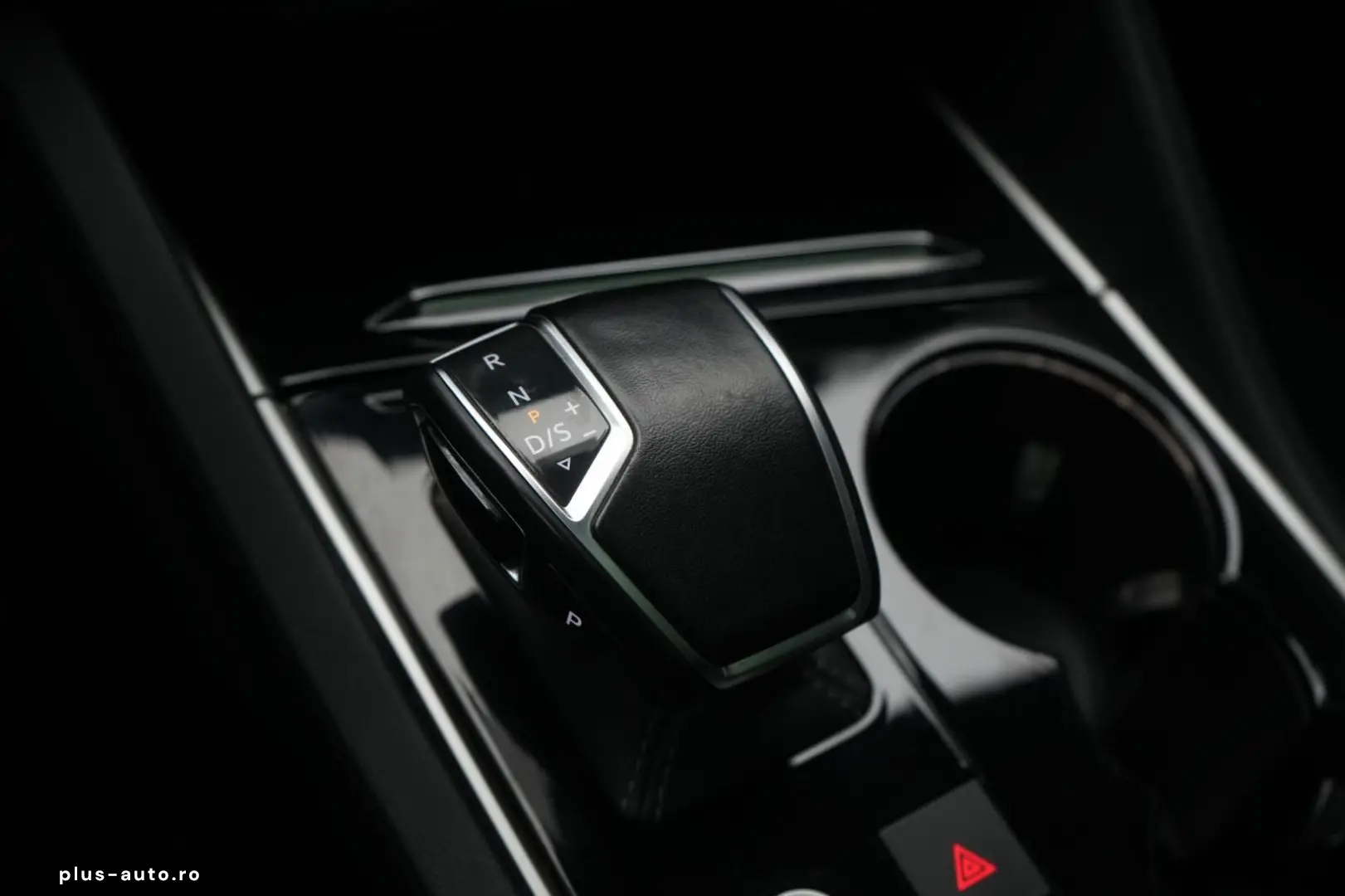 VW Touareg 3.0 V6 TDI 4Motion R line