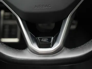 VW Touareg 3.0 V6 TDI 4Motion R line