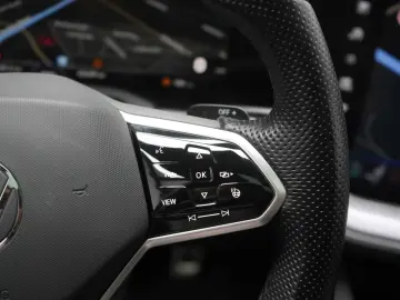 VW Touareg 3.0 V6 TDI 4Motion R line