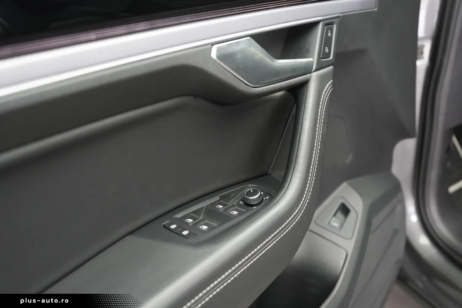 VW Touareg 3.0 V6 TDI 4Motion R line