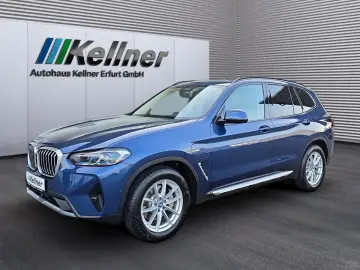 BMW X3  xDr. 30e AHK Laser Pano Head-Up 360  ACC