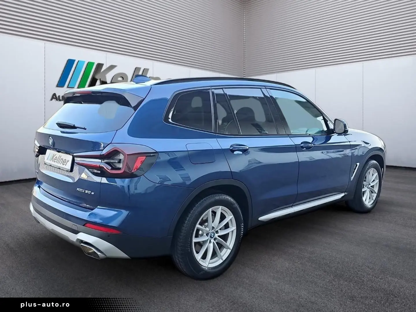 BMW X3  xDr. 30e AHK Laser Pano Head-Up 360  ACC