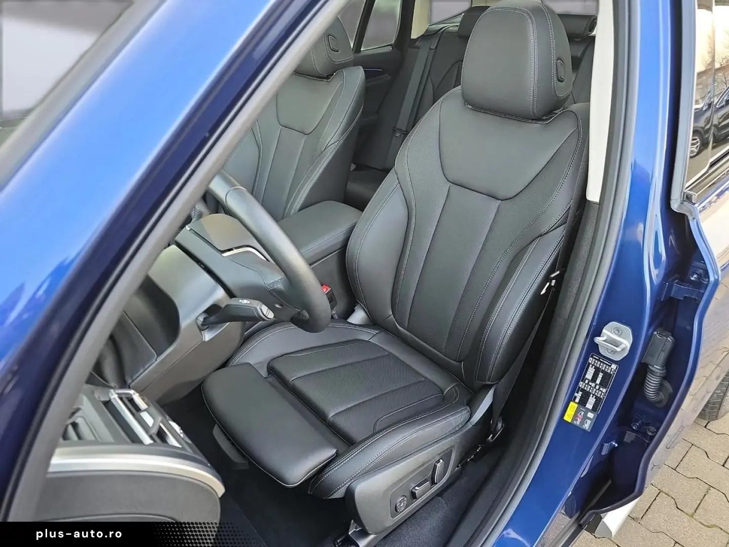 BMW X3  xDr. 30e AHK Laser Pano Head-Up 360  ACC