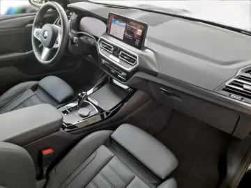 BMW X3  xDr. 20d M-Sport Laser AHK Head-Up Pano H&K