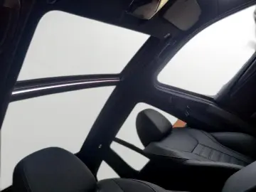 BMW X3  xDr. 20d M-Sport Laser AHK Head-Up Pano H&K