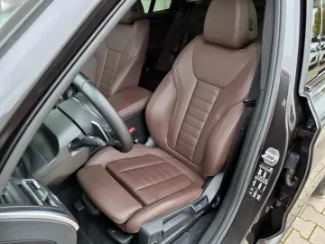 BMW X3  xDr. 20d M-Sport DAB 360  Leder Mokka WLAN