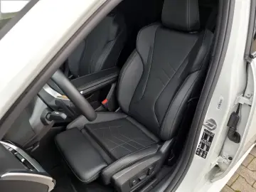 BMW X2  xDr. 20d M-Sport AHK Harman&Kardon 360  Hea