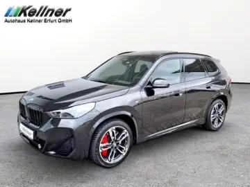 BMW X1  20i M-Sport Pro AHK Head-Up Pano 360  19 Zo