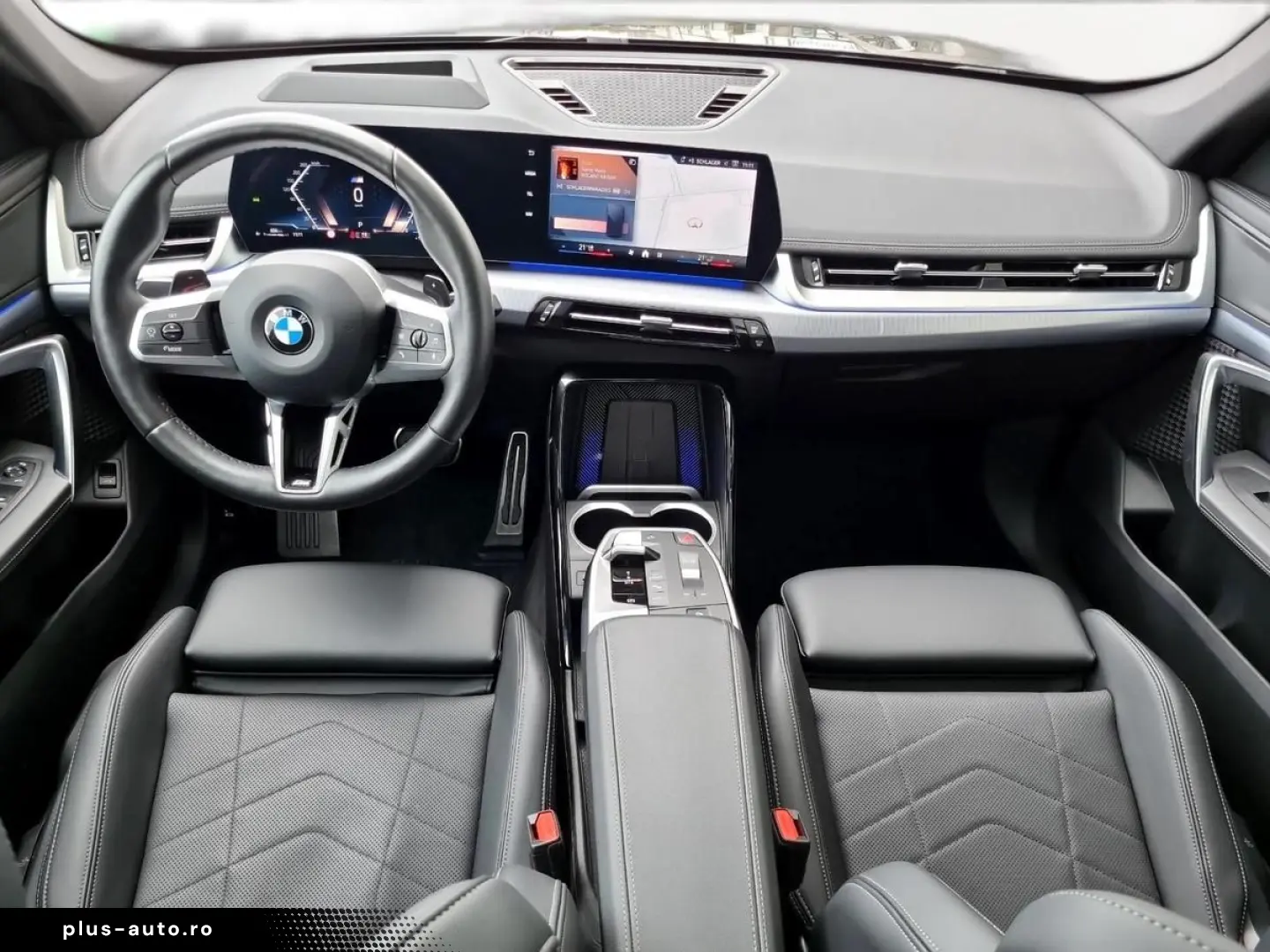 BMW X1  20i M-Sport Pro AHK Head-Up Pano 360  19 Zo