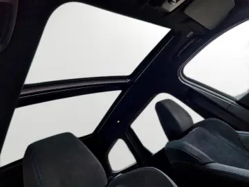 BMW X1  18i M-Sport AHK Pano aLED R-Kamera Travel Pa