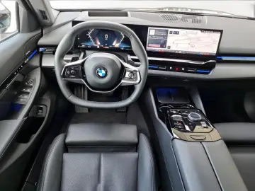 BMW 520 d Harman&Kardon 360  DAB Belüftung Head-Up
