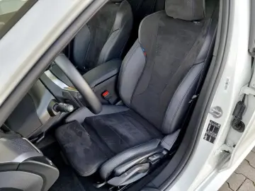 BMW 118 d M-Sport AHK aLED R-Kamera DAB Premium Pake