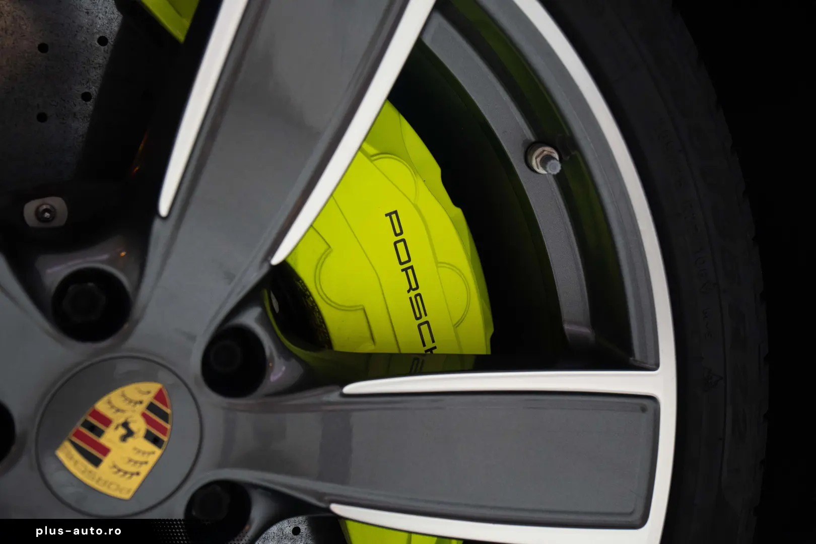 Porsche Cayenne Turbo S E-Hybrid