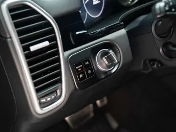 Porsche Cayenne Turbo S E-Hybrid