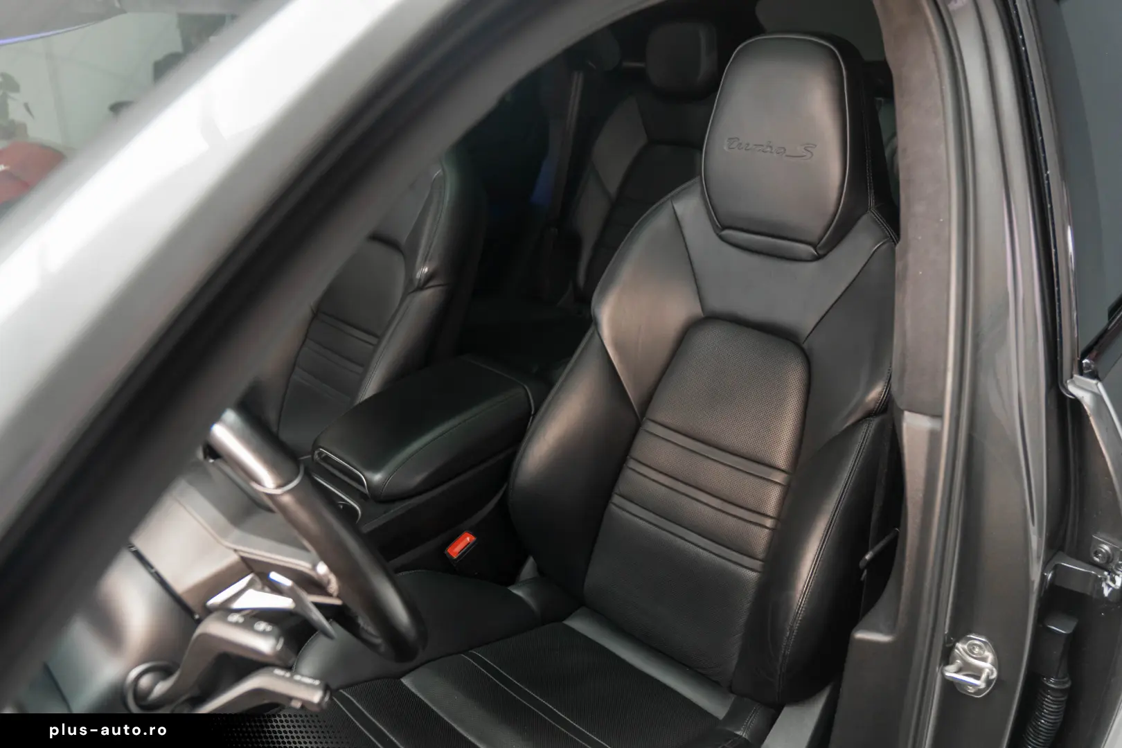 Porsche Cayenne Turbo S E-Hybrid