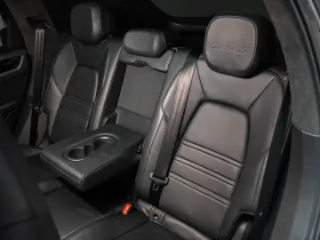 Porsche Cayenne Turbo S E-Hybrid