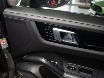 Porsche Cayenne Turbo S E-Hybrid