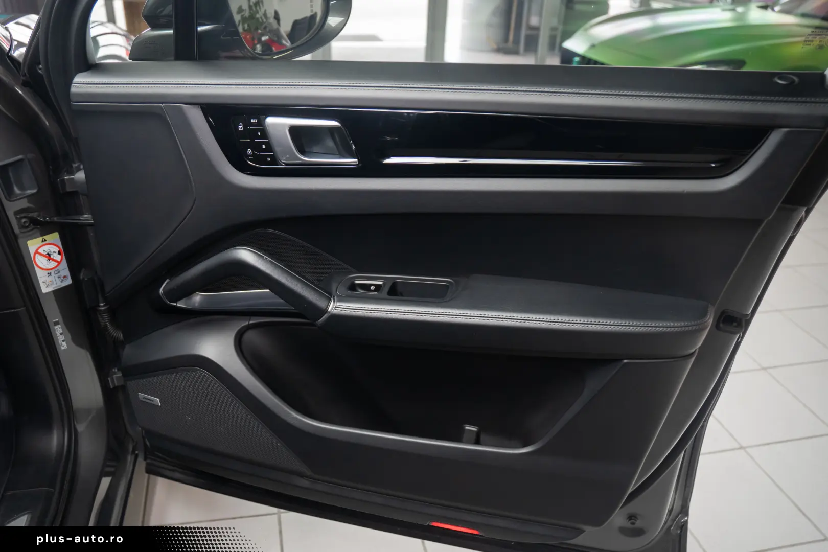 Porsche Cayenne Turbo S E-Hybrid