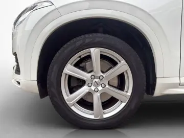 VOLVO XC90 B5 Diesel AWD Momentum Pro