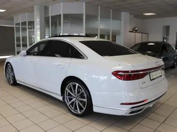 AUDI A8 50 TDI quattro Luft AHK 360  Pano STHZ Laser