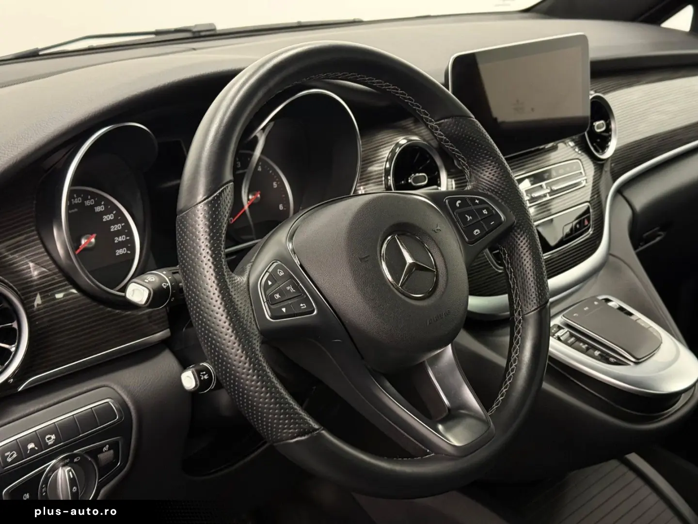 MERCEDES-BENZ V300d 4Matic lang 360  LED Leder MBUX &hellip;