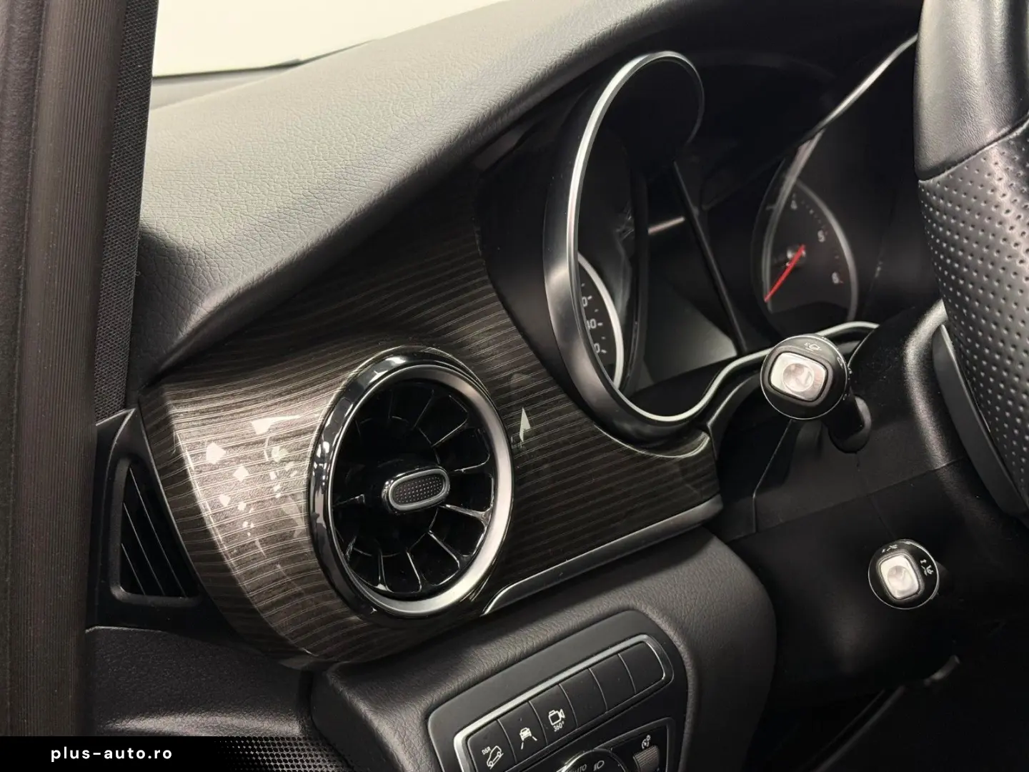 MERCEDES-BENZ V300d 4Matic lang 360  LED Leder MBUX &hellip;