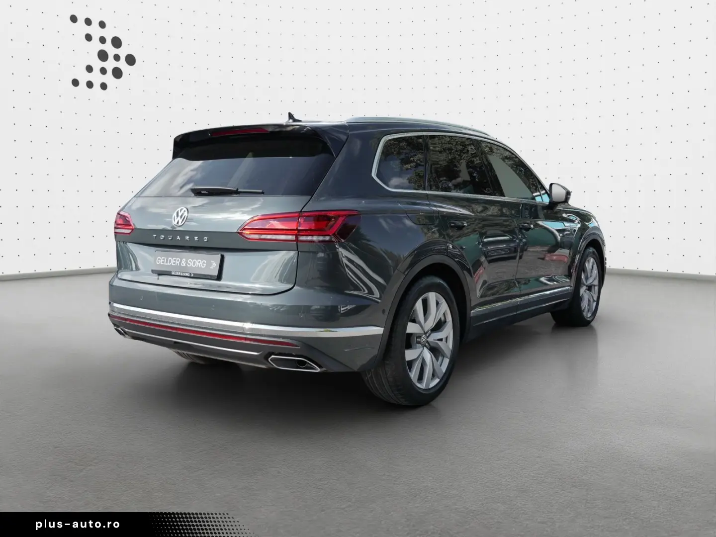 VW Touareg 3.0 TDI Pano Stand RFK Air ACC LED Navi