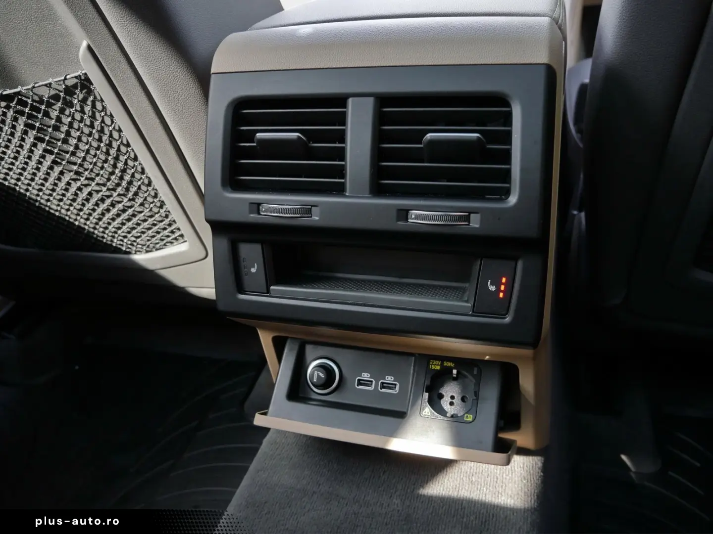 VW Touareg 3.0 TDI Pano Stand RFK Air ACC LED Navi