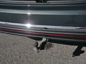 VW Touareg 3.0 TDI Pano Stand RFK Air ACC LED Navi