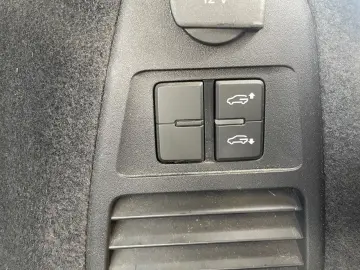 VW Touareg R-Line 4M  Navi Leder Pano Luft Kamera