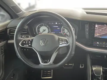 VW Touareg R-Line 4M  Navi Leder Pano Luft Kamera