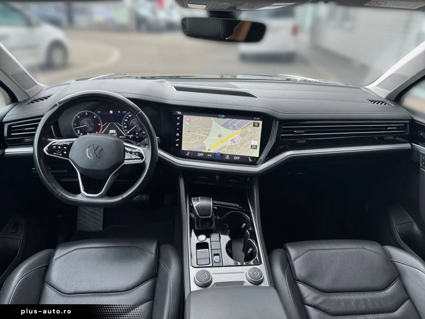 VW Touareg Elegance 3.0TDI 4M AHK MATRIX DICO